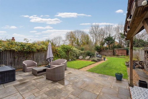 Bradwell Road, Loughton, Milton Keynes - Photo 4