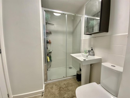 Bedrom 1 - Ensiute (SF)