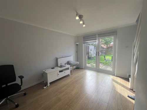 Arlott Crescent, Oldbrook, Milton Keynes, MK6 2QL - Photo 3