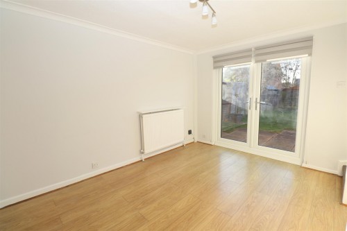 Arlott Crescent, Oldbrook, Milton Keynes, MK6 2QL - Photo 3 Arlott Crescent, Oldbrook, Milton Keynes, MK6 2QL - Photo 3