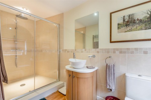 8669303-interior33.jpg 8669303-interior33.jpg