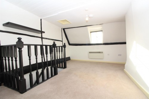 Office.JPG Office.JPG