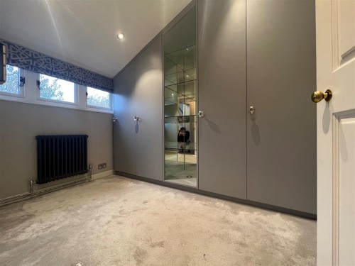 Bedroom 4 or dressing room.jpg