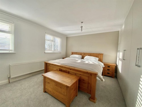 Chestnut Close, Stony Stratford, Milton Keynes - Photo 9