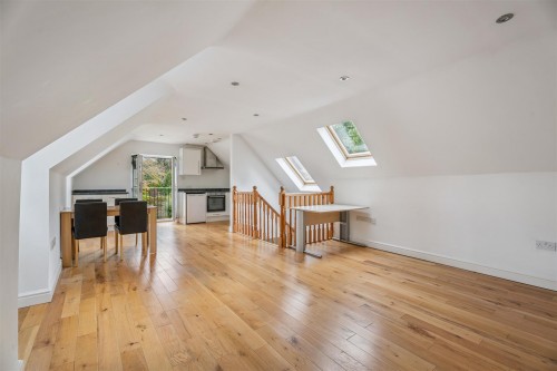 Whaddon Hall, High Street, Whaddon - Photo 20