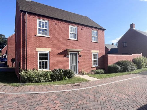 Ripon Close, Towcester - Photo 1