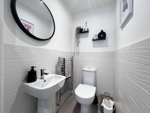 Ripon Close, Towcester - Photo 13