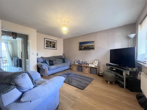 Alchester Court, Towcester - Photo 2