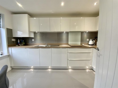 Berrenda Avenue, Whitehouse, Milton Keynes - Photo 3