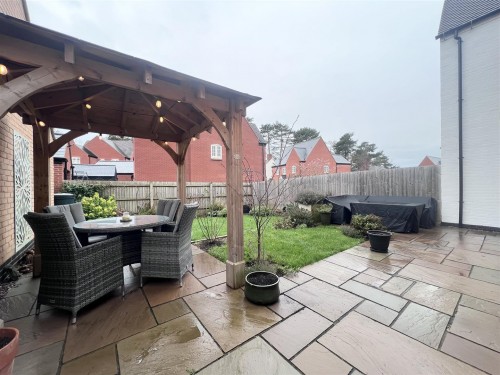 Redcar Road, Towcester - Photo 11