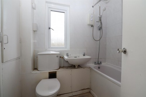 Arbrook Avenue, Bradwell Common, Milton Keynes - Photo 11