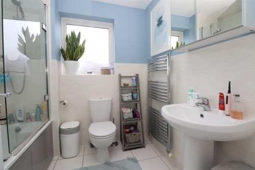 Highland Drive, Broughton, Milton Keynes - Photo 13