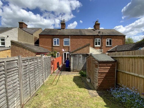 16 Patricks Lane, Deanshanger, Northamptonshire, MK19 6HS - Photo 9