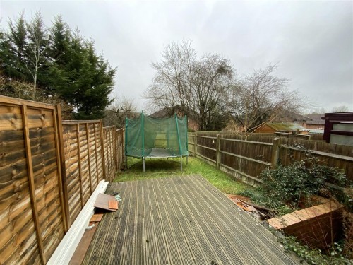 South Facing Rear Garden South Facing Rear Garden