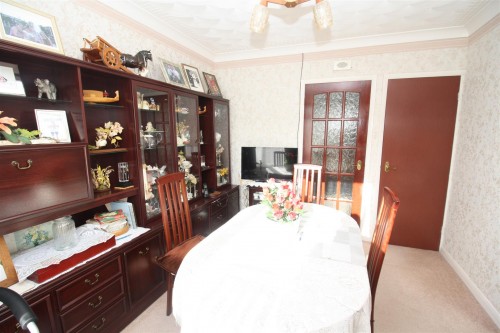 65 Staple Hall  dining room b.JPG