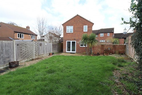 Kirtlington, Downhead Park, Milton Keynes, - Photo 13