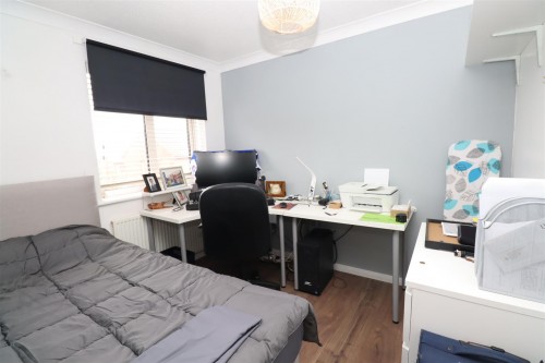 Kirtlington, Downhead Park, Milton Keynes - Photo 8