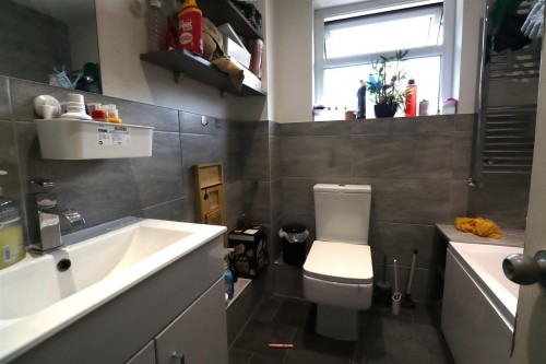 Braybrooke Drive, Furzton, Milton Keynes - Photo 8