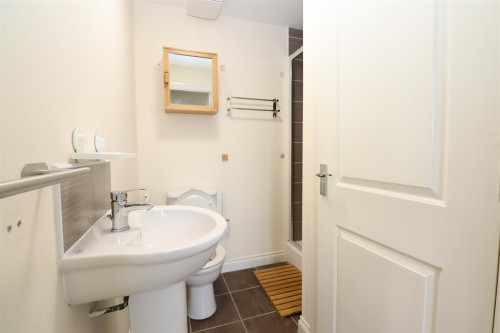 Wenford, Broughton, Milton Keynes - Photo 13