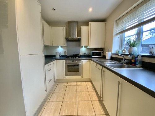 Pearmain Close, Newport Pagnell - Photo 4