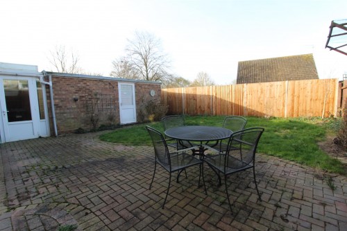 Garden.JPG Garden.JPG