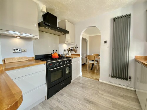 Glebe Road, Deanshanger, Milton Keynes - Photo 6