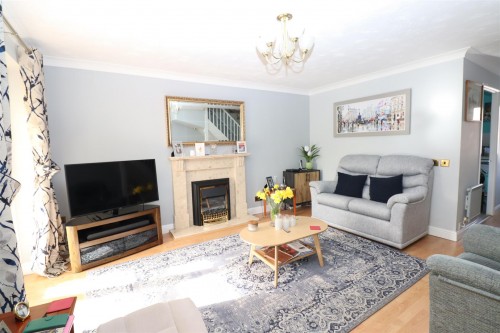 Wallmead Gardens, Loughton, Milton Keynes - Photo 2