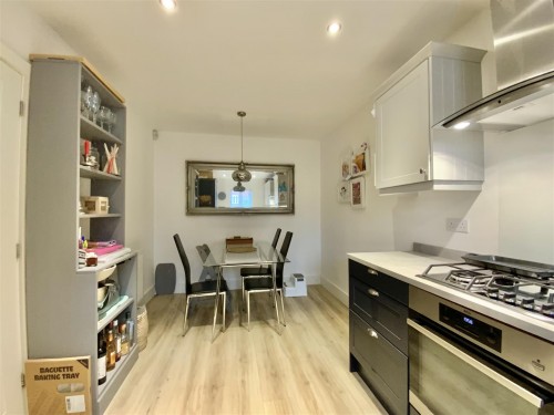 The Glebe, Bugbrooke, Northampton - Photo 5