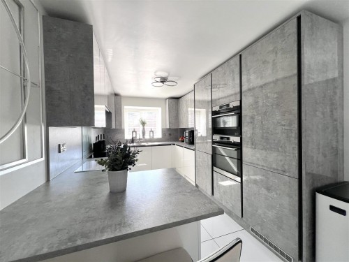 Mortons Fork, Blue Bridge, Milton Keynes - Photo 8 Mortons Fork, Blue Bridge, Milton Keynes - Photo 8