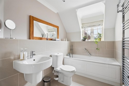 Cuckoo Hill Rise, Hanslope, Milton Keynes - Photo 19