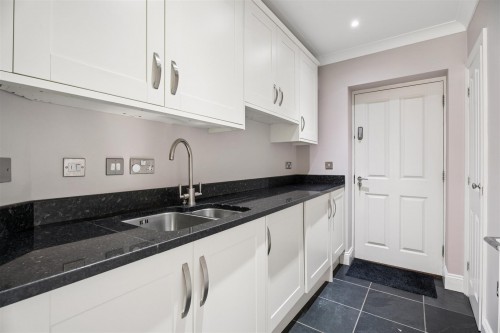 Cuckoo Hill Rise, Hanslope, Milton Keynes - Photo 9