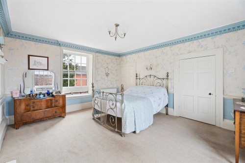 Vicarage Road, Bradwell Village, Milton Keynes - Photo 14