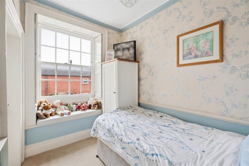 Vicarage Road, Bradwell Village, Milton Keynes - Photo 16