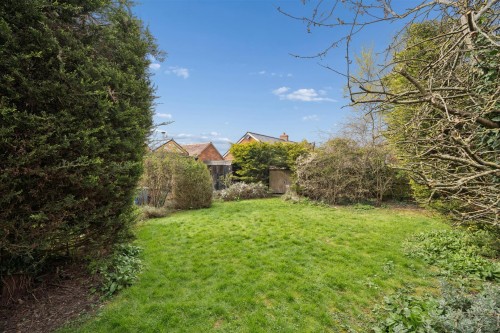 Vicarage Road, Bradwell Village, Milton Keynes - Photo 24