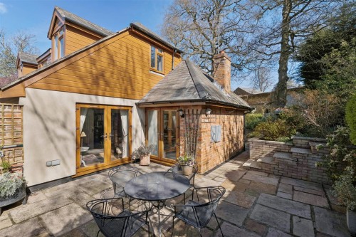 High Street, Whaddon, Buckinghamshire - Photo 24