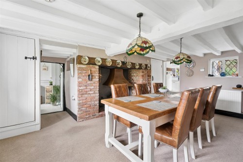 Drayton Road, Newton Longville, Milton Keynes - Photo 2