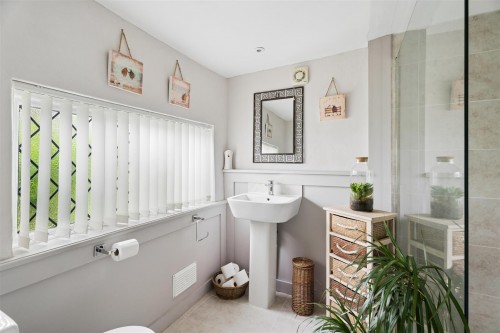 Drayton Road, Newton Longville, Milton Keynes - Photo 5