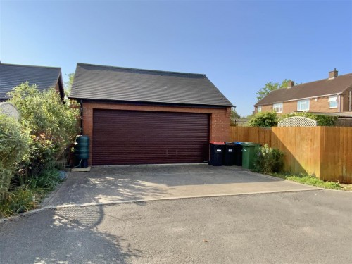 Stacey Avenue, Wolverton, Milton Keynes - Photo 15