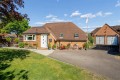 Bernay Gardens, Bolbeck Park, Milton Keynes - Thumbnail 1