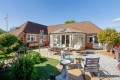Bernay Gardens, Bolbeck Park, Milton Keynes - Thumbnail 4