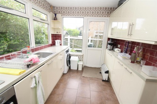 63 Shelley kitchen b.JPG 63 Shelley kitchen b.JPG