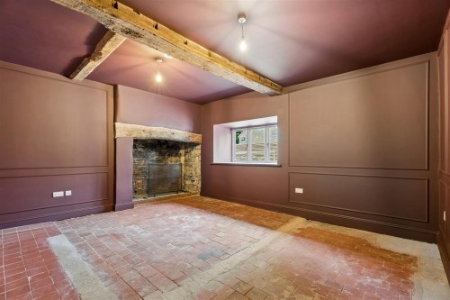 SITTING ROOM