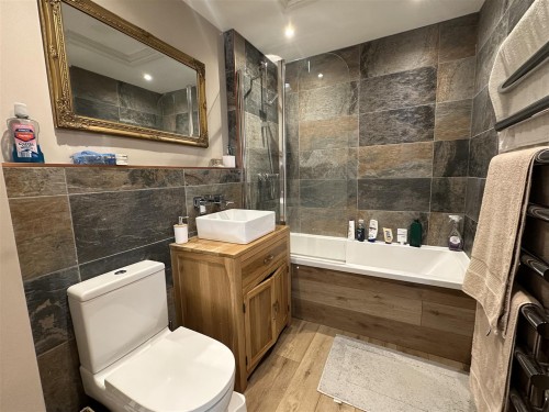 Bathroom (Ground Floor) Bathroom (Ground Floor)