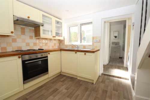 KITCHEN KITCHEN
