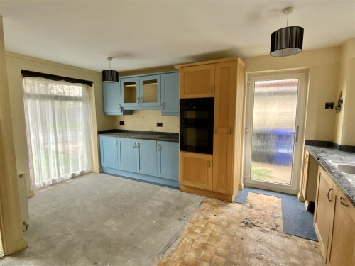 Meadow View, Potterspury, Towcester - Photo 2