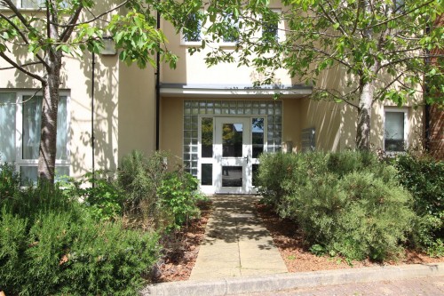 Entrance.JPG Entrance.JPG