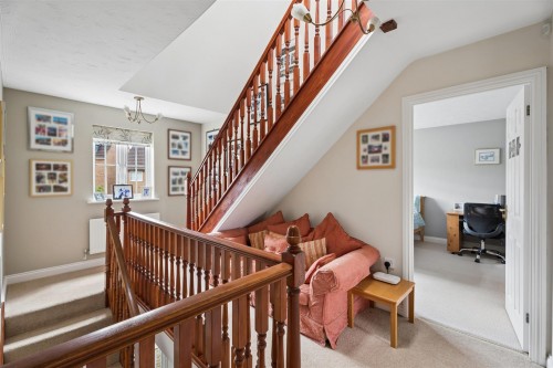 Irvine Drive, Towcester - Photo 16