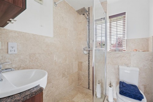 Irvine Drive, Towcester - Photo 9