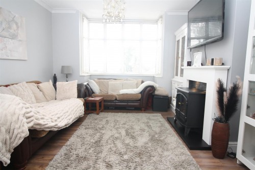 226 Buck lounge b.JPG