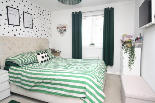 Flat 2 57 Santa Cruz bedroom 1a.JPG Flat 2 57 Santa Cruz bedroom 1a.JPG
